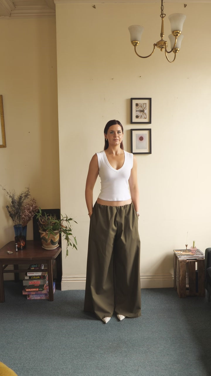 002 Trouser